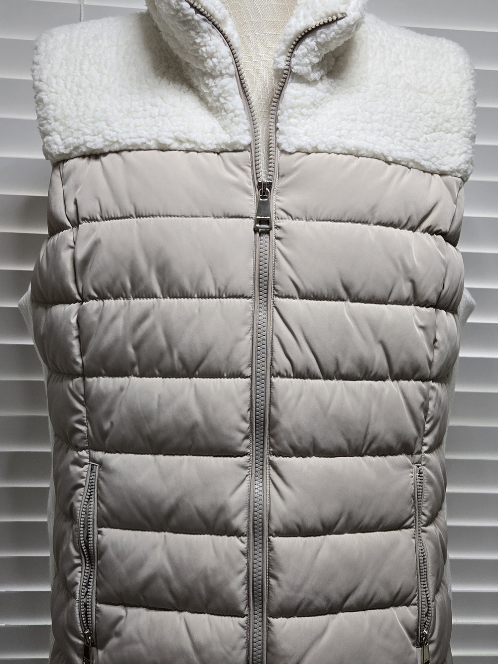 Calvin Klein Beige Vest Women XL NEW